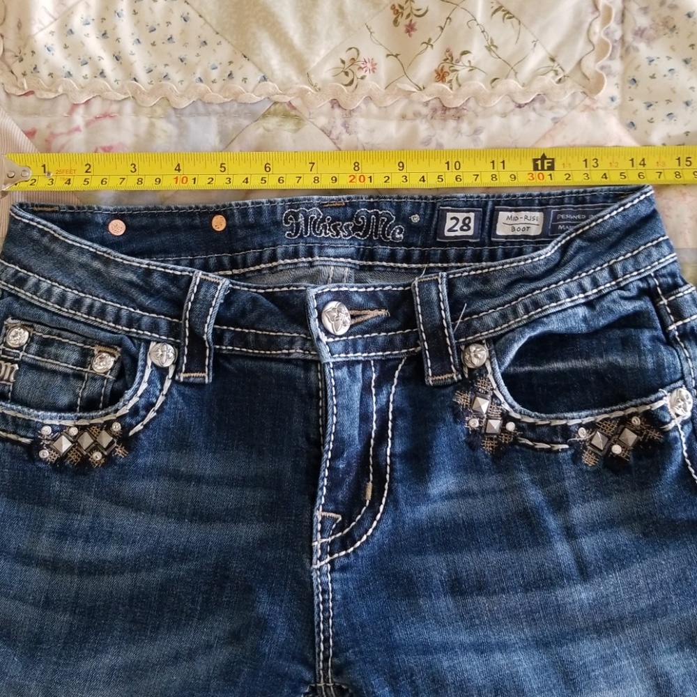 28x32 Miss Me bootcut jeans